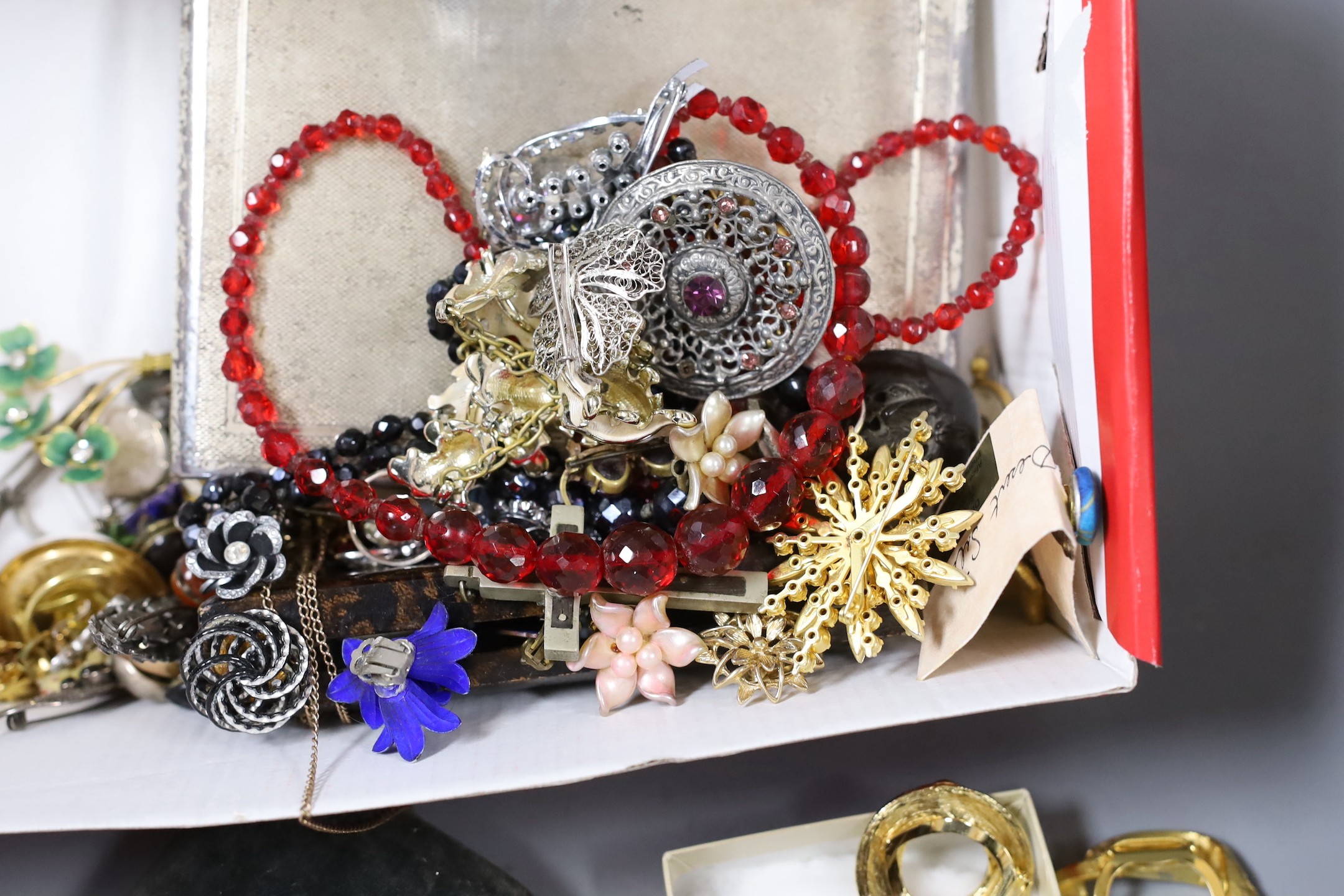 A quantity of assorted costume jewellery, etc. including a silver and enamel handbag mirror.